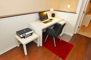 681 Watersong House 6 Bedroom by Florida Star