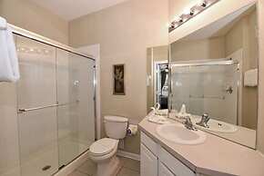 7664 The Windsor House 3 Bedroom by Florida Star