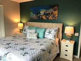 7767 The Windsor House 6 Bedroom by Florida Star