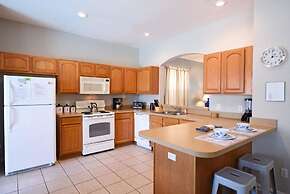 7767 The Windsor House 6 Bedroom by Florida Star