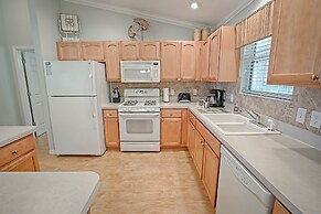 Five Forks Trail Home 3 Bedroom by The VIR Group