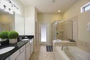 8878 Windsor Hills House 8 Bedroom by Florida Star