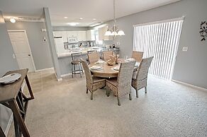 Nuevo Leon Lane Home 2 Bedroom by The VIR Group