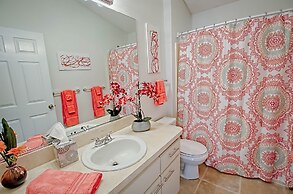 Nuevo Leon Lane Home 2 Bedroom by The VIR Group