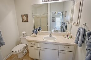 Nuevo Leon Lane Home 2 Bedroom by The VIR Group