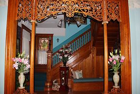 The Gables Inn Bed & Breakfast
