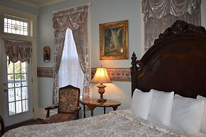 The Gables Inn Bed & Breakfast