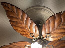 The Gables Inn Bed & Breakfast