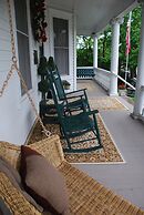 The Gables Inn Bed & Breakfast