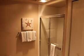 Surfside 1210 2 Bedroom Apartment by BnD