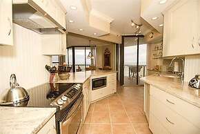 Surfside 1210 2 Bedroom Apartment by BnD