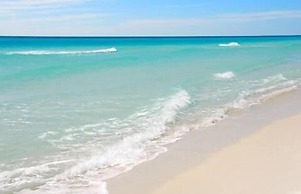 Waterscape 1 Bedroom Apartment by BnD