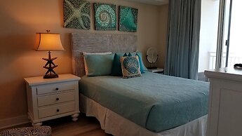 Waterscape 1 Bedroom Apartment by BnD