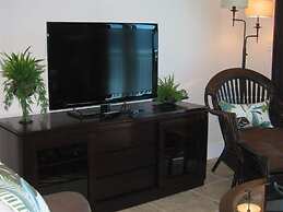 Waterscape 1 Bedroom Apartment by BnD