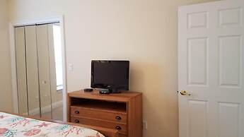 High Tide 7 Bedroom Apartment by BnD