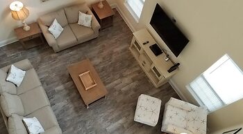 High Tide 7 Bedroom Apartment by BnD