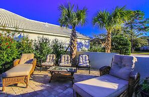 High Tide 7 Bedroom Apartment by BnD