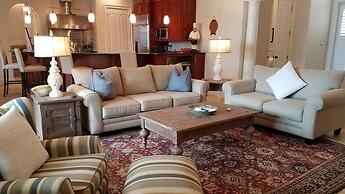 Anchor Down 6 Bedroom Apartment by BnD