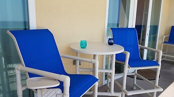 3rd Floor SeaDunes 3 Bedroom Apartment by BnD