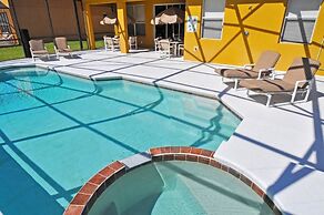 122 Watersong House 6 Bedroom by Florida Star