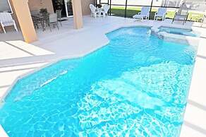 152 The Shires House 5 Bedroom by Florida Star