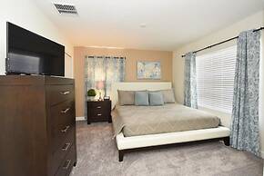 1600 Champions House 5 Bedroom by Florida Star