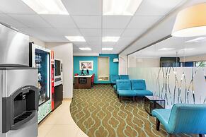 Best Western Plus Hotel Montreal