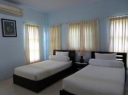 Bann Suan Rachawadee B&B