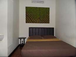 De Clove Guest House