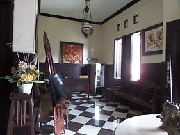 De Clove Guest House