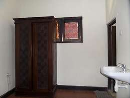 De Clove Guest House