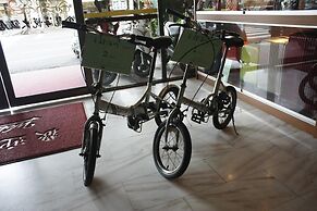 Gene Long Haiyatt Hotel