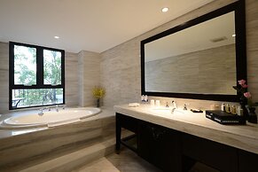 The Chi Boutique Hotel