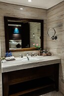 The Chi Boutique Hotel