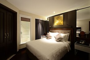 The Chi Boutique Hotel