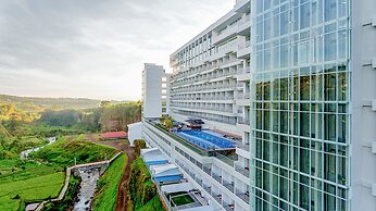 Le Eminence Hotel Convention & Resort Ciloto - Puncak