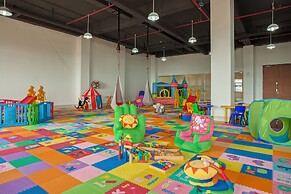 Le Eminence Hotel Convention & Resort Ciloto - Puncak