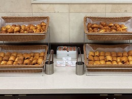 Toyoko Inn Shinagawa Konan Tennozu Isle