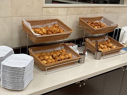 Toyoko Inn Shinagawa Konan Tennozu Isle