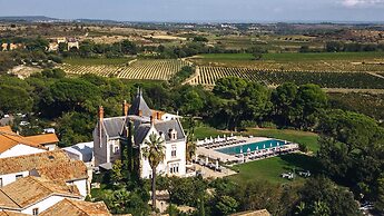 Château Saint Pierre de Serjac