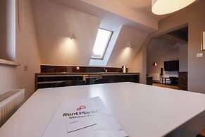 RentPlanet - Śpiący Rycerz