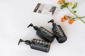 Lucky Holiday International Hotel Pazhou Convention and Exhibition Cen