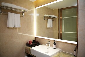 Lucky Holiday International Hotel Pazhou Convention and Exhibition Cen
