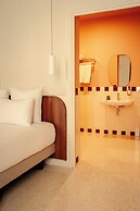 Lala Hotel