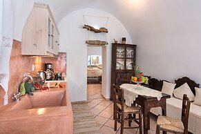 Kokos Traditional Houses