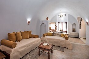 Kokos Traditional Houses