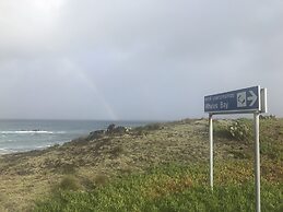 Whales Bay Hotel