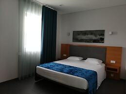 Whales Bay Hotel