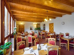 Hotel Bella