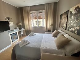 Maxim B&B Suite Rooms